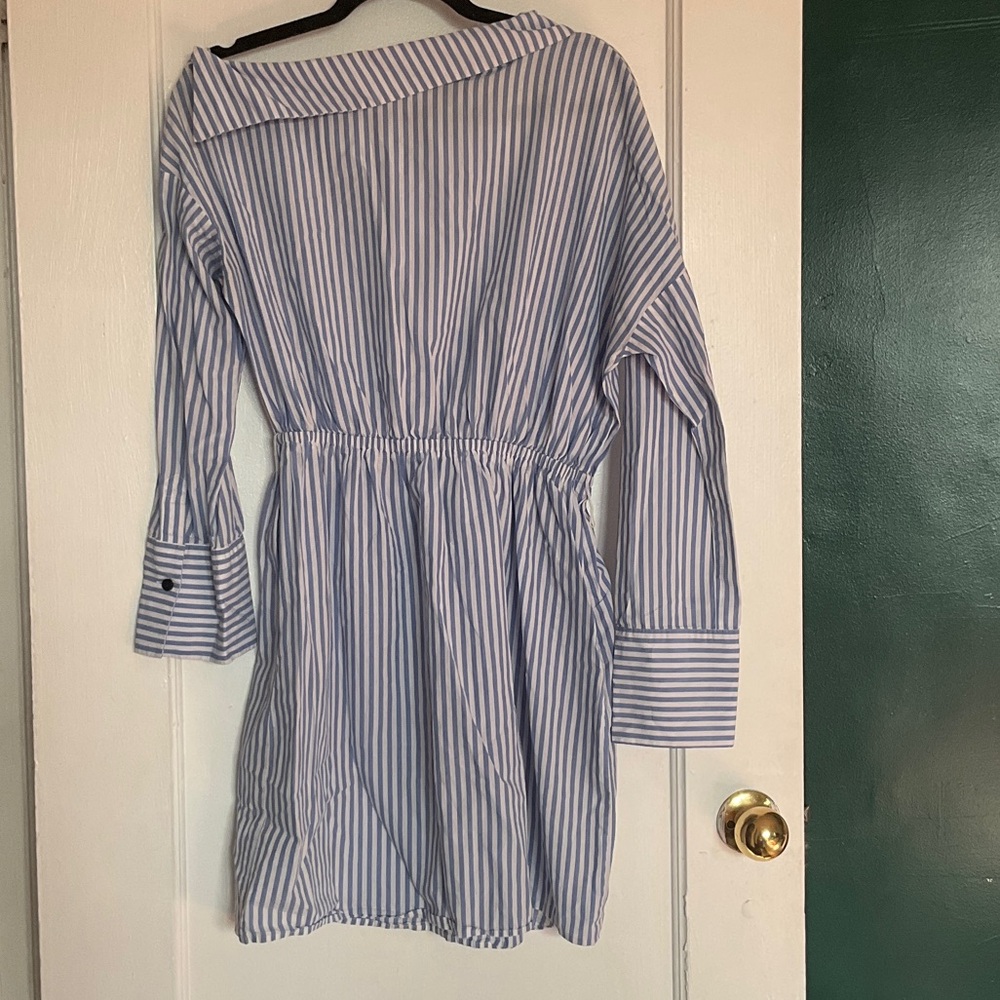 Who What Wear Blue and White Asymmetrical Dress - Picture 6 of 7